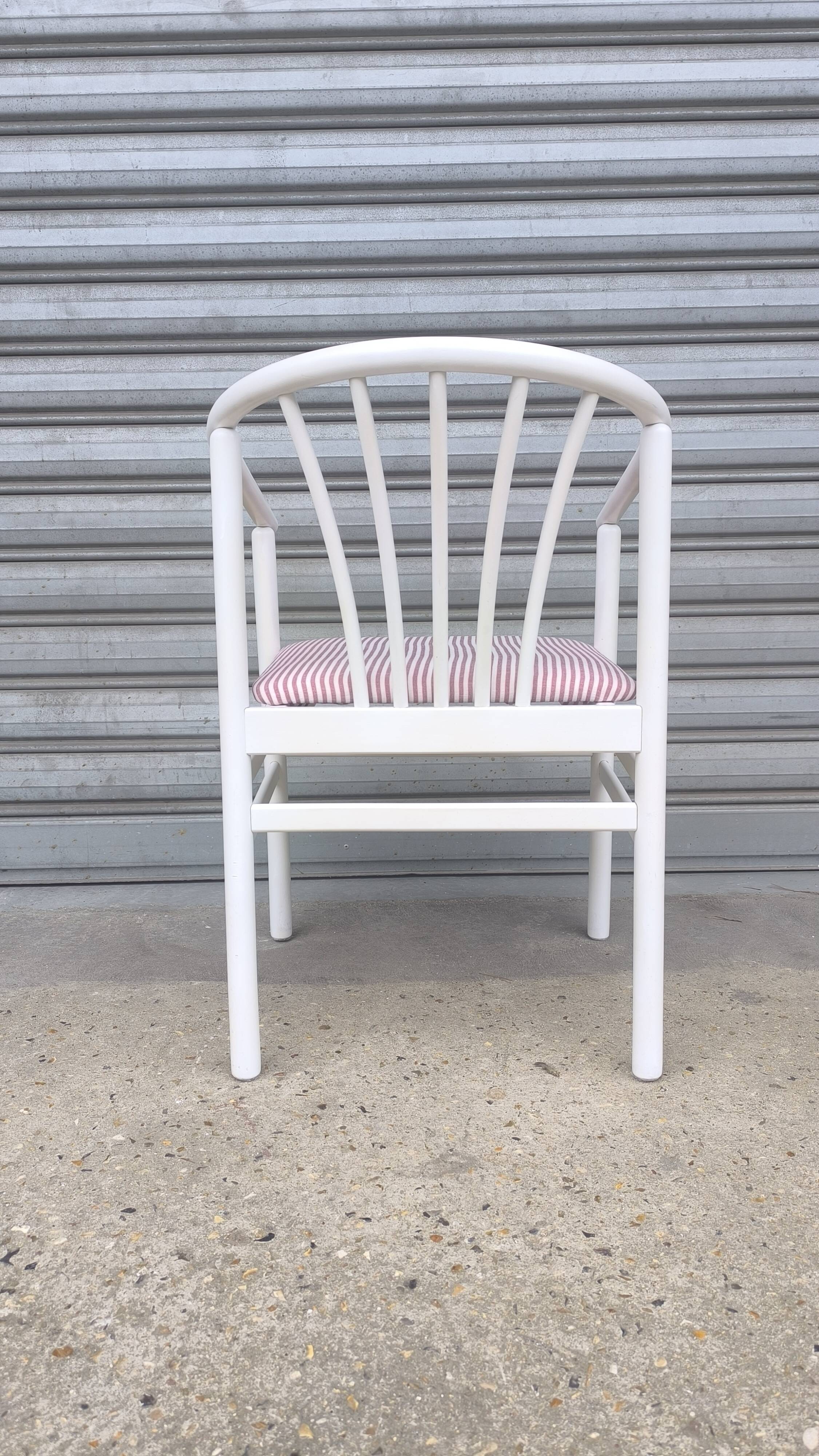 Italian armchair from the 80s