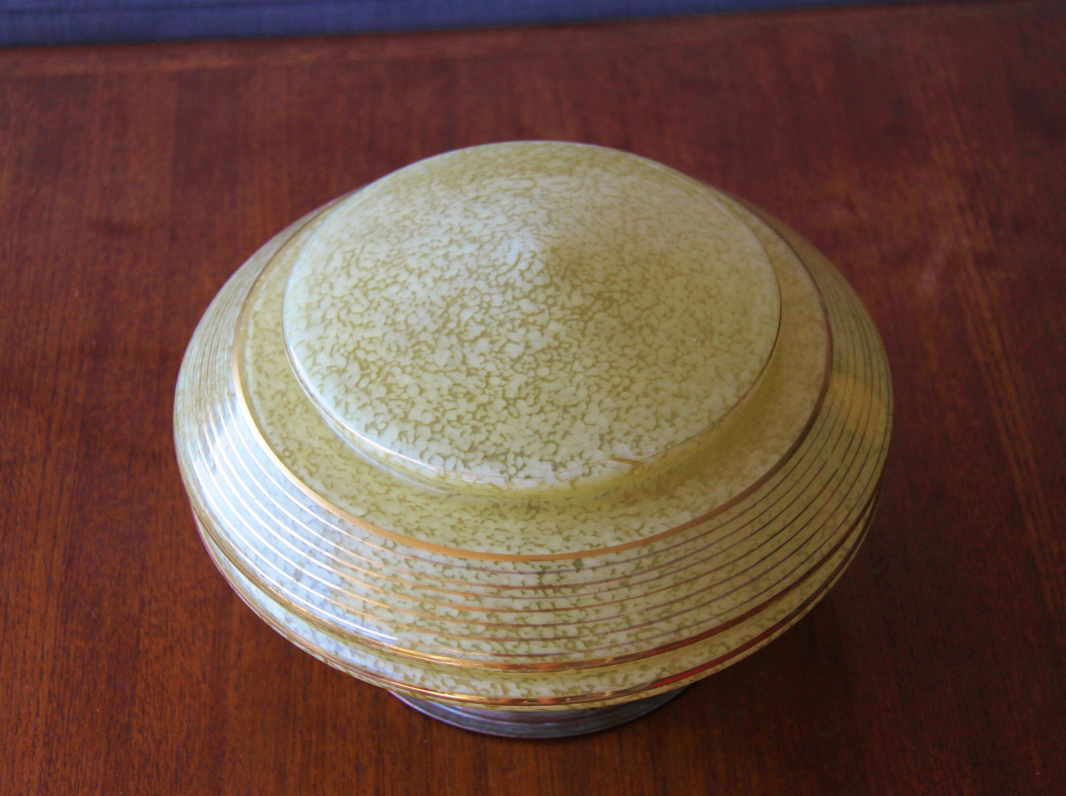 Ceiling lamp to pose art deco glass clichy