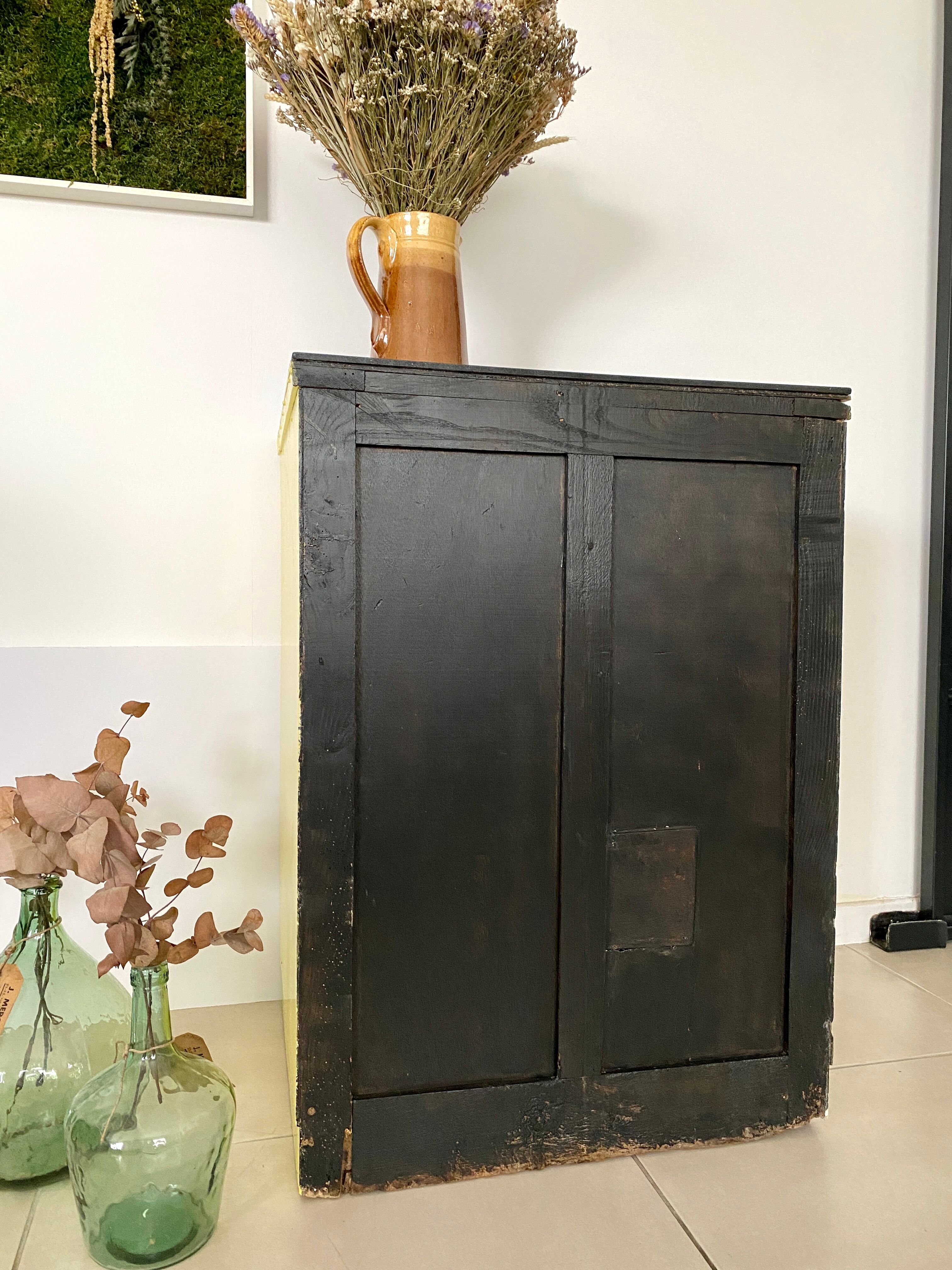 Old yellow vintage jam maker