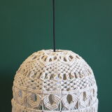 Vintage macrame suspension