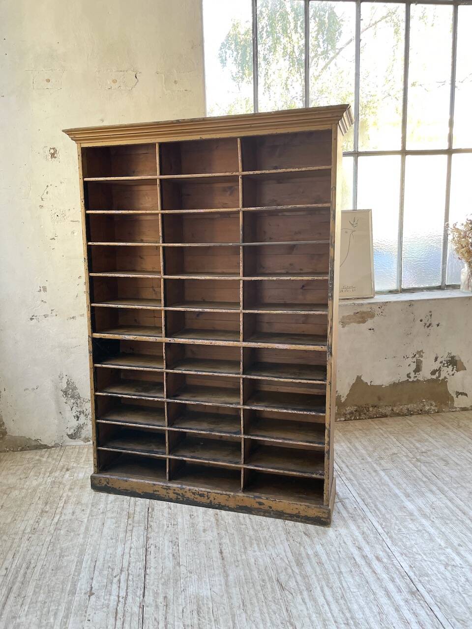 XL 1900 bookcase shelf