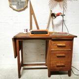 Desk minister for children