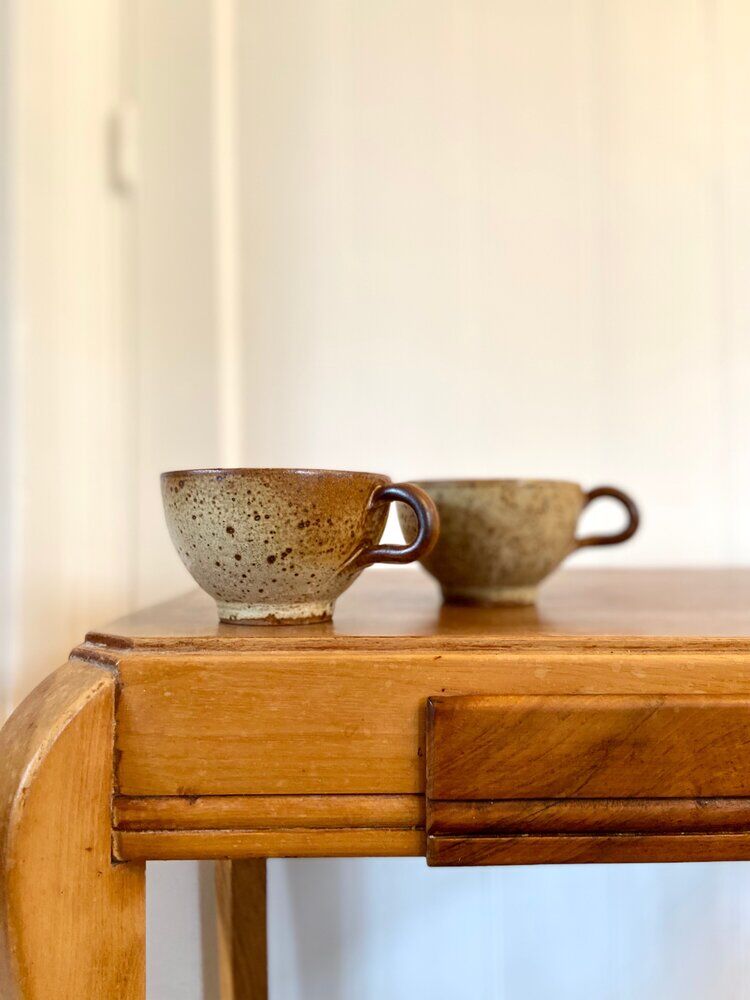 Pair of pyrity sandstone cups