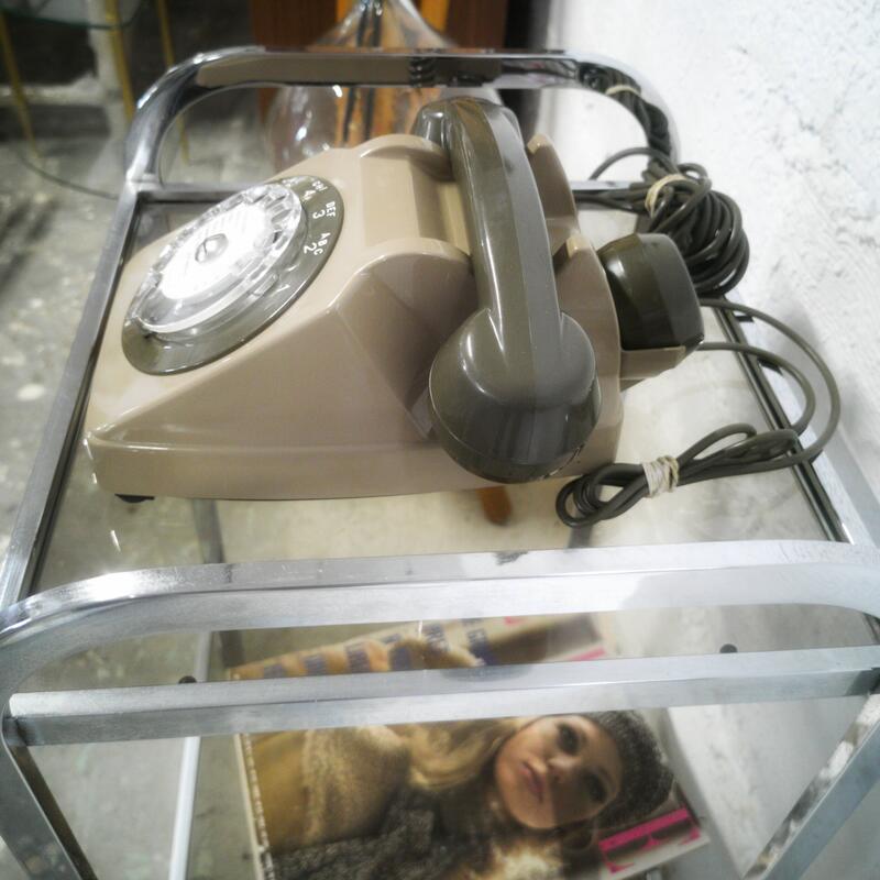 Vintage metal harness