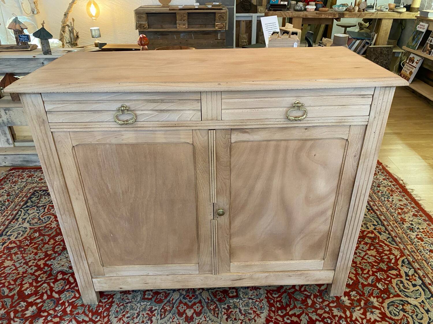 Parisian buffet chest