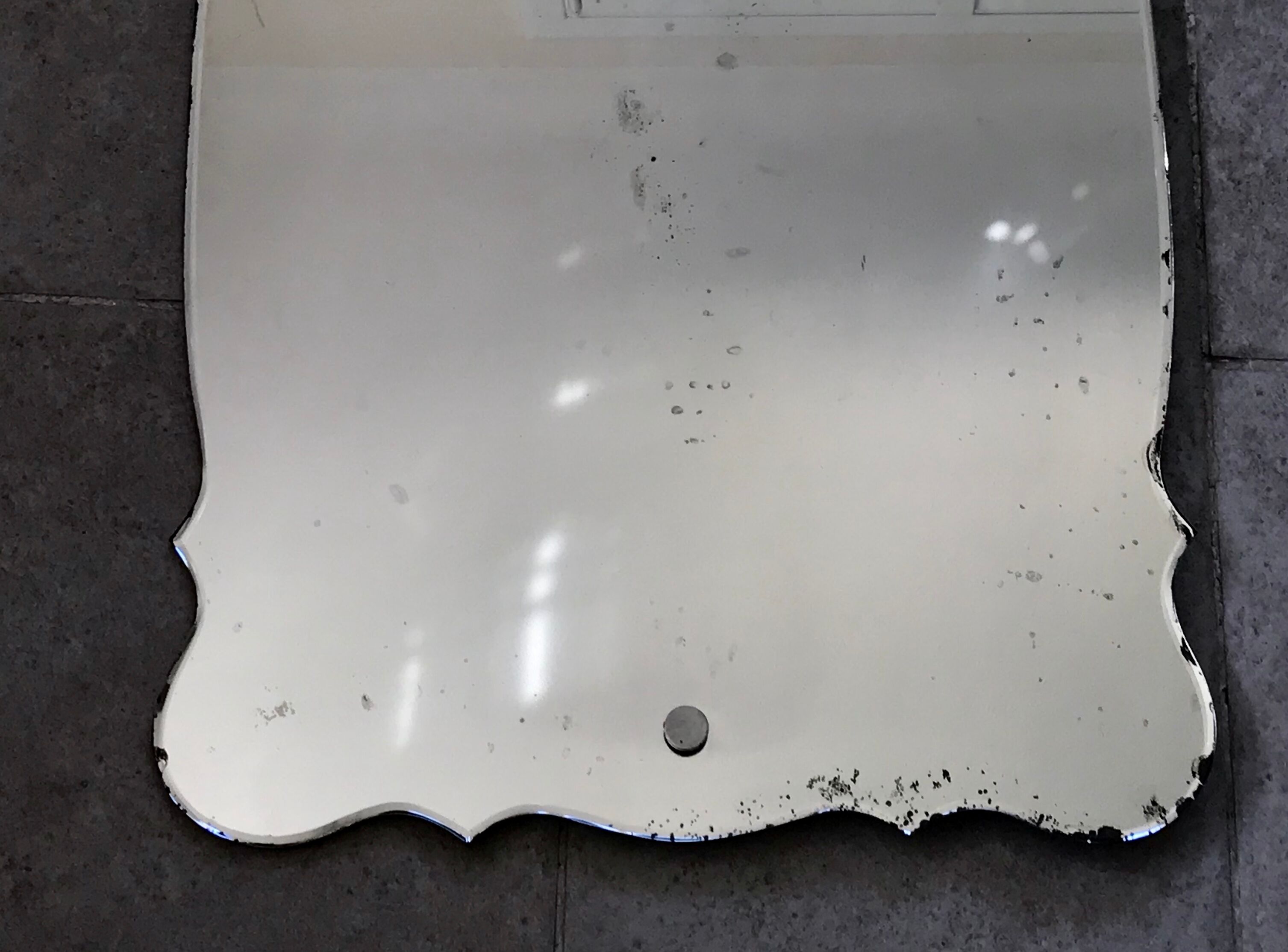 72x47 free-form mirror