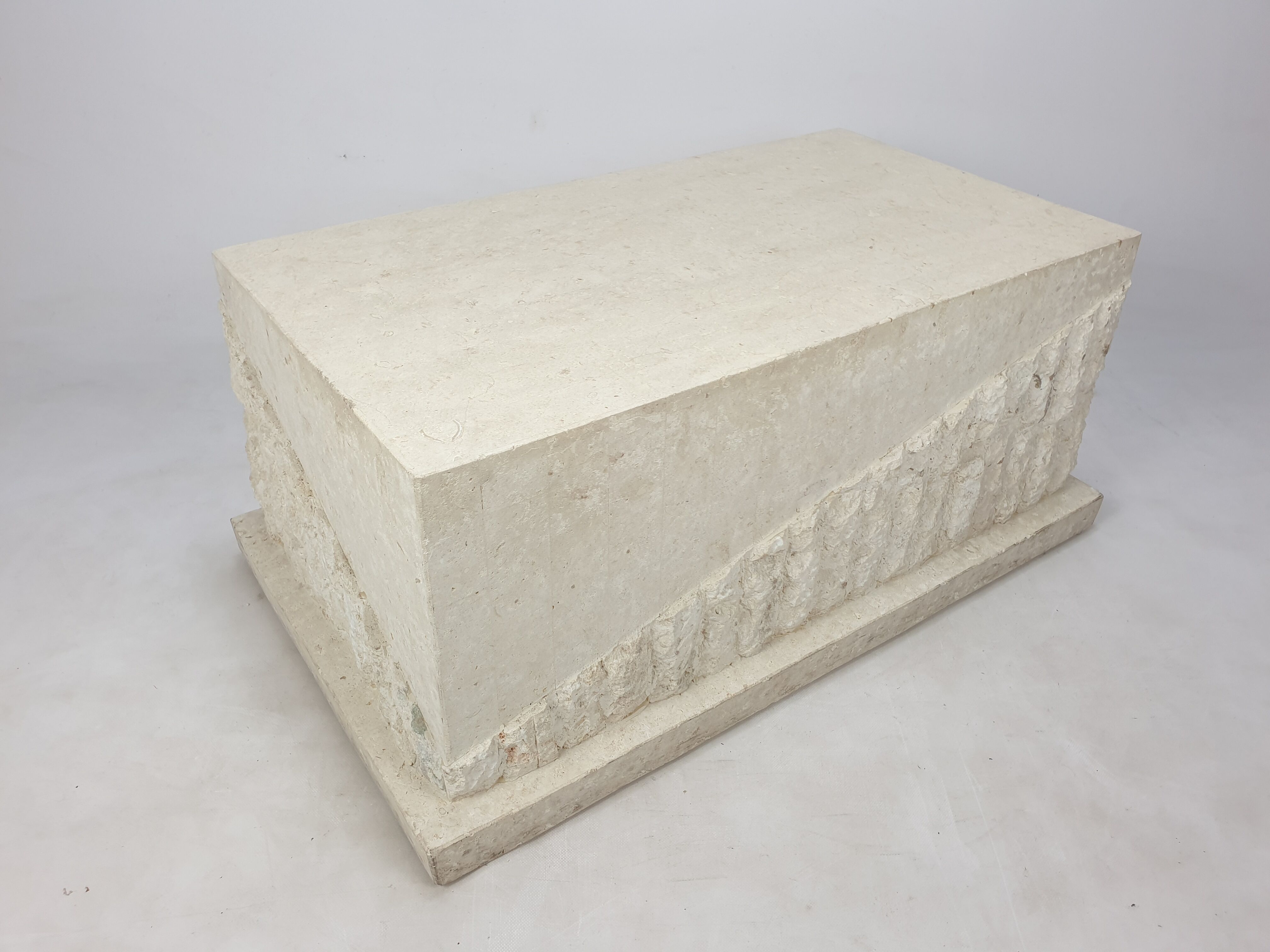 Magnussen Ponte Mactan Stone Coffee Table, 1980s