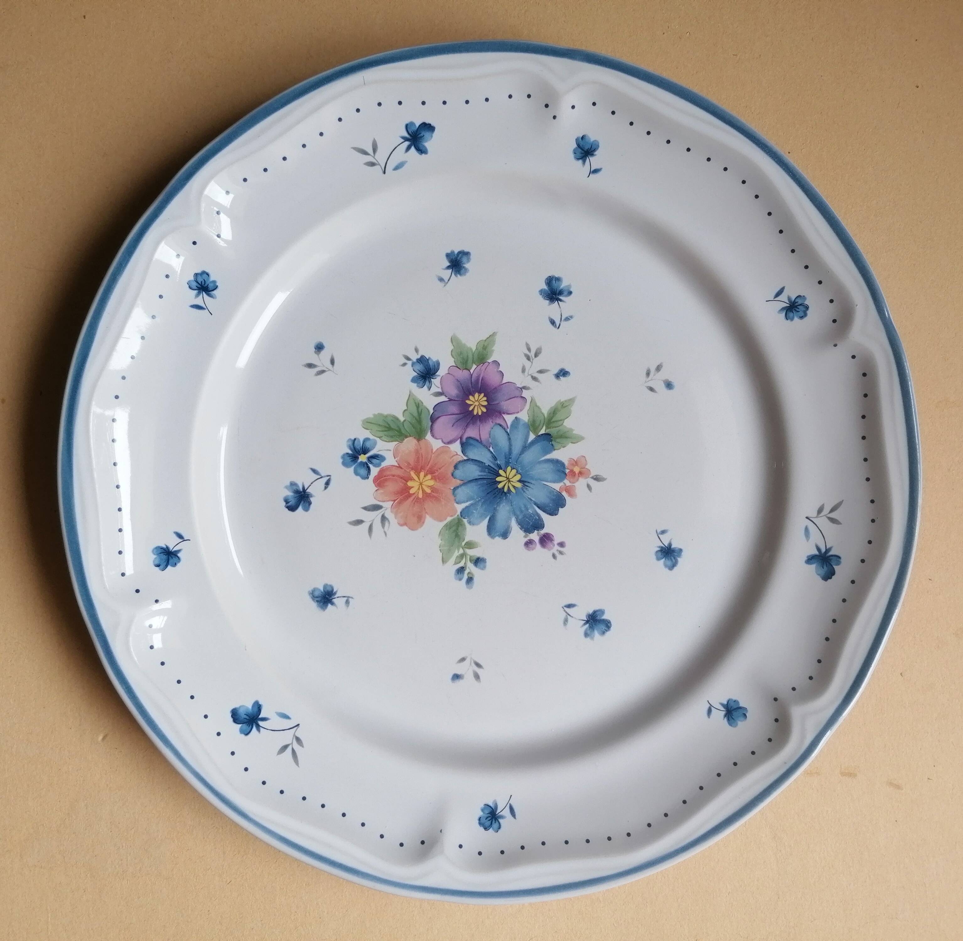 4 plates collection Provençal bouquet