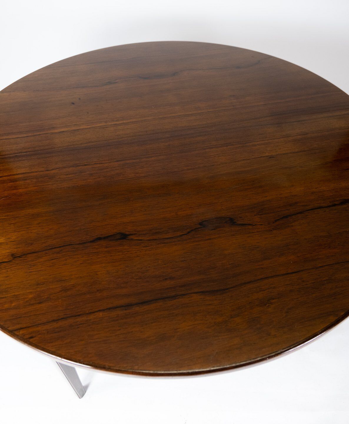 Dining table in rosewood designed by Omann Junior from the 1960s.