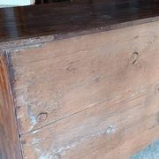 Antique inlaid commode - Italy, 17th century