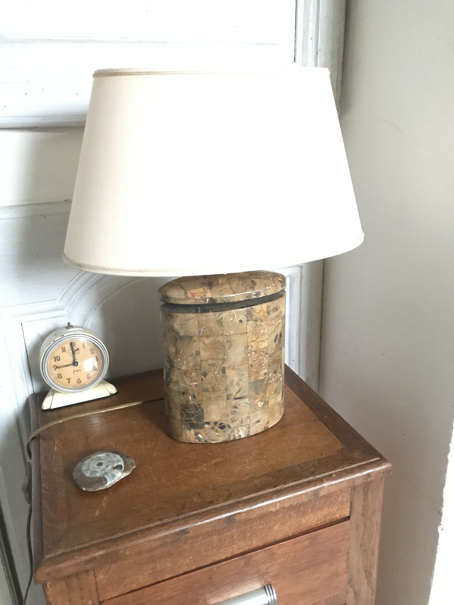 Lampe en pierre vintage