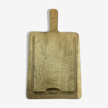 Wooden rectangular cutting board