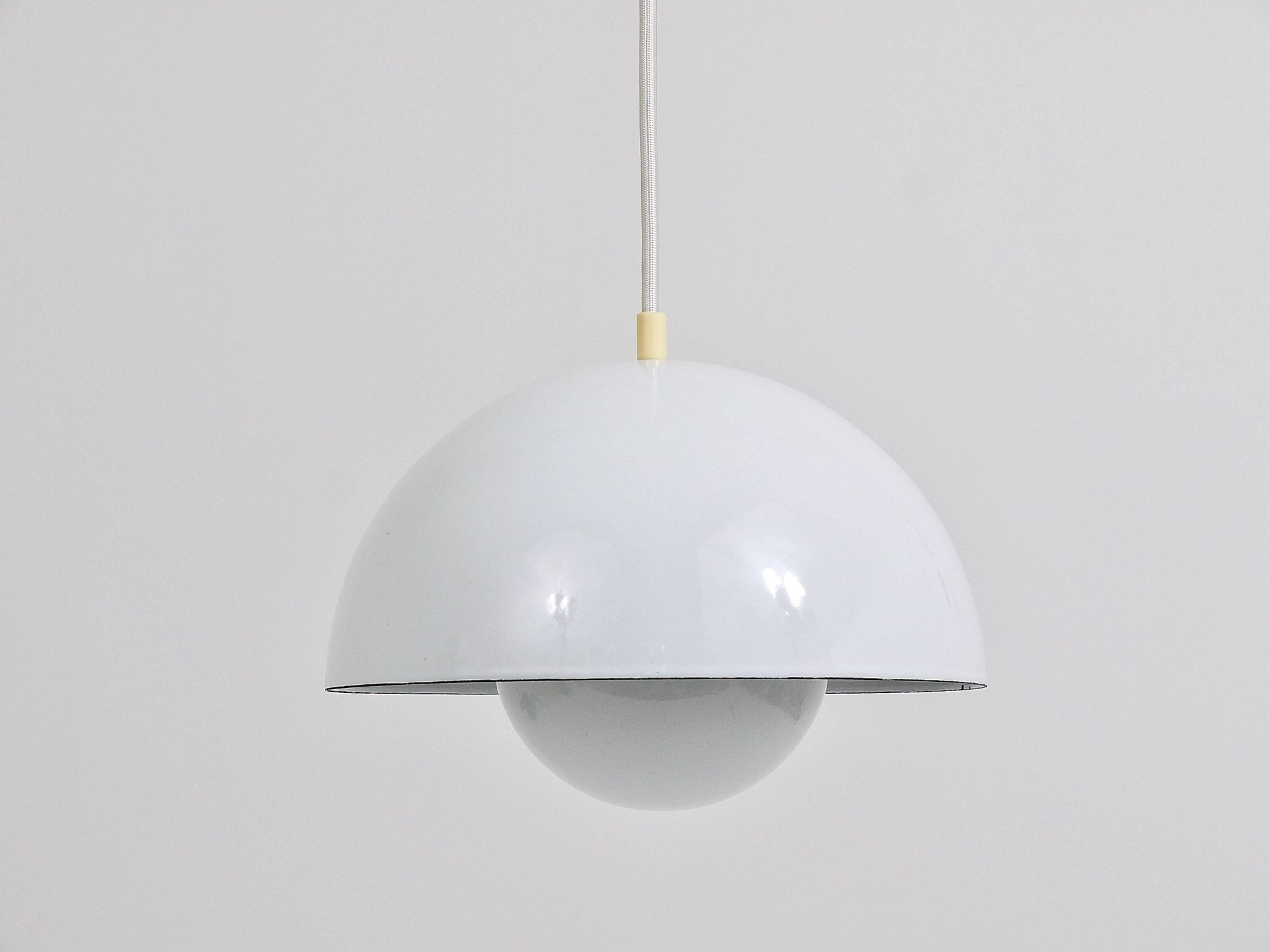 White Verner Panton flower pendant, Louis Poulsen, Denmark, 1969