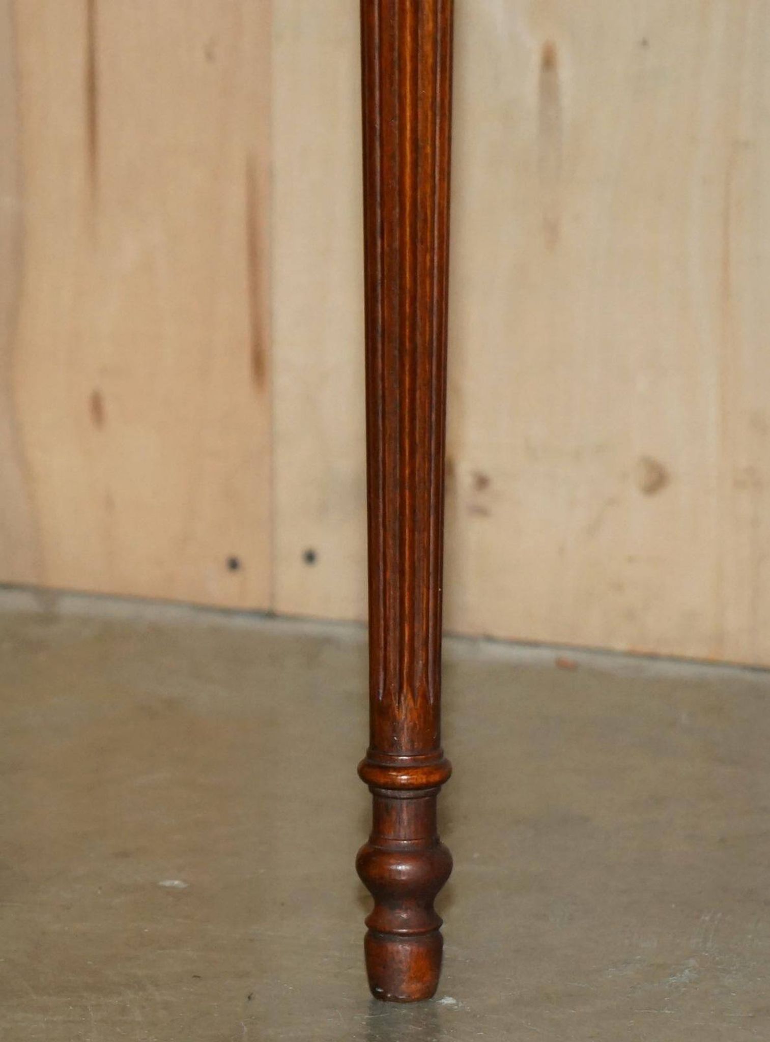 Console en Orme Burr & Bois Satiné restaurée, vers 1920