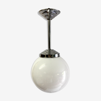 Suspension globe opaline (MM) – mid. XXème
