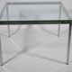 Table basse du milieu du siècle des années 1960 en chrome et verre