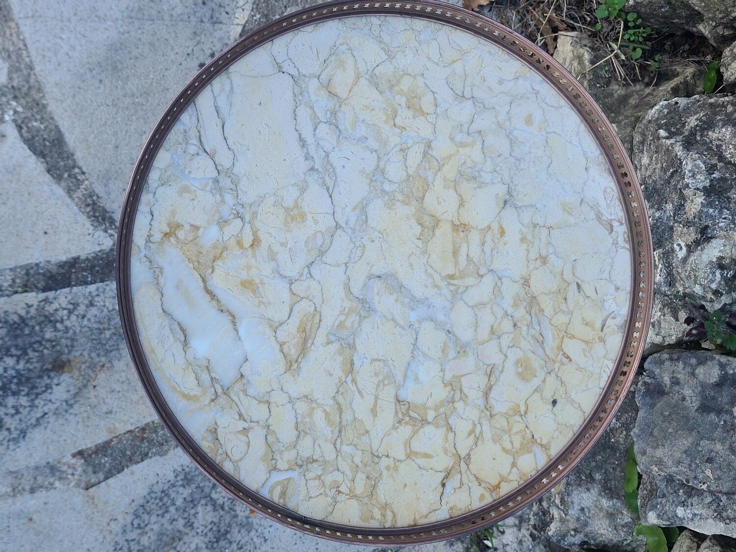 Small gueridon with marble plaque