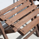 Lot 3 folding chairs wood