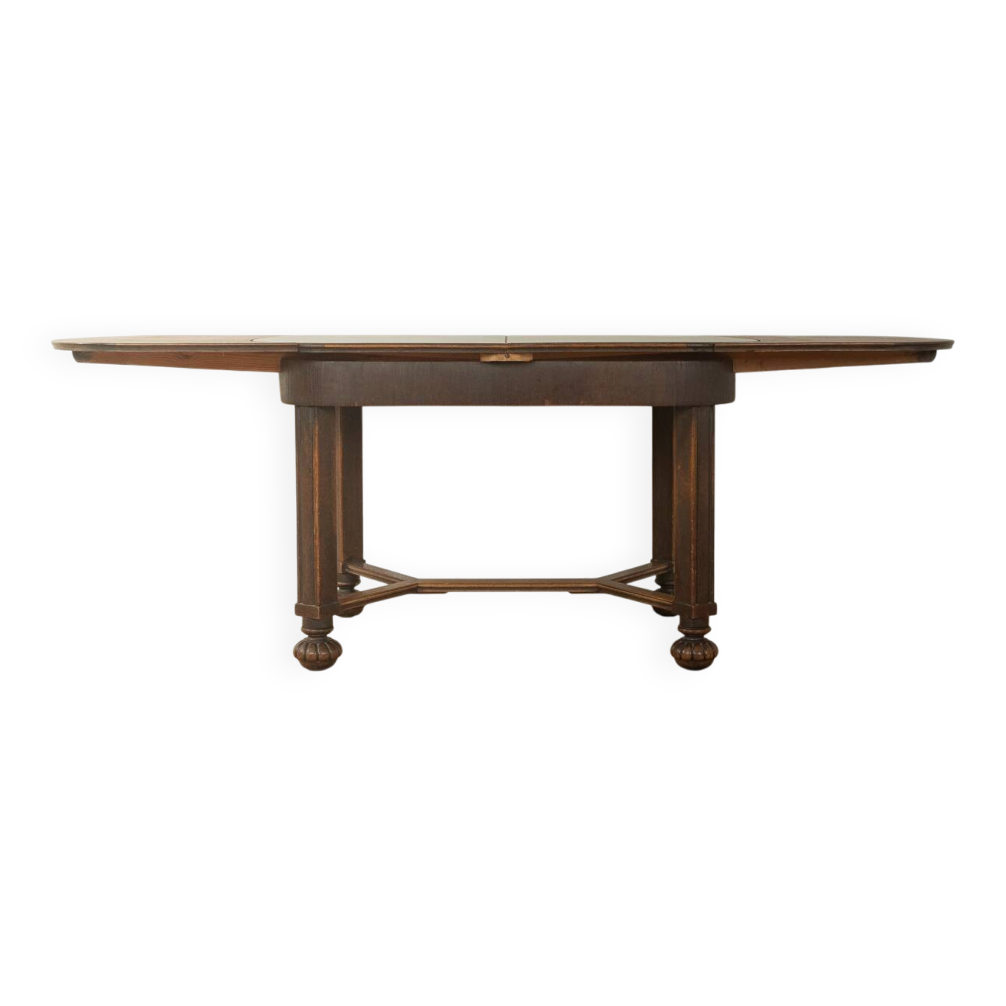 Table à manger au caractère unique des années 1920