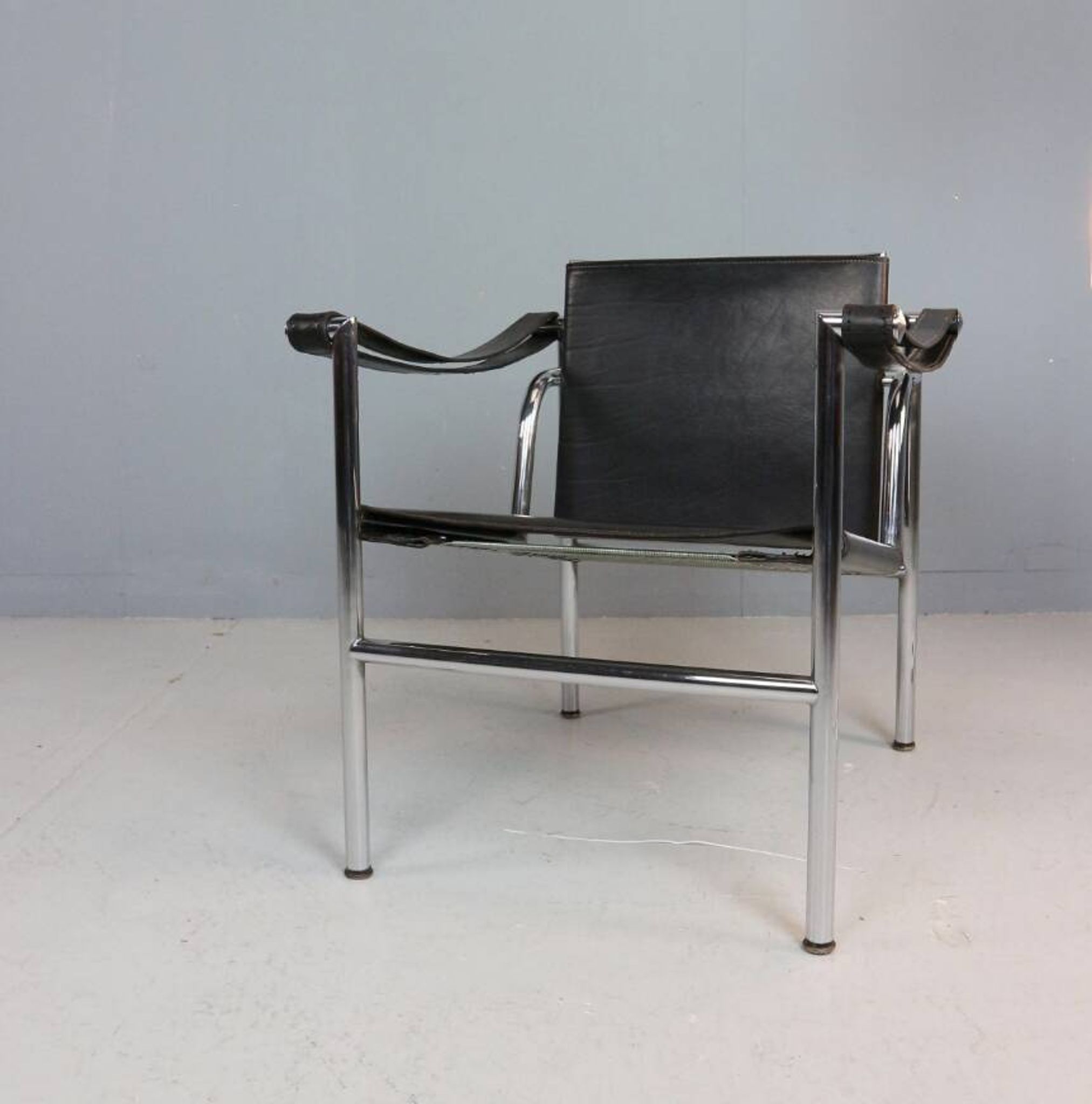 Le Corbusier Vintage Black Leather Armchair Model- LC1 for Cassina, 1970s