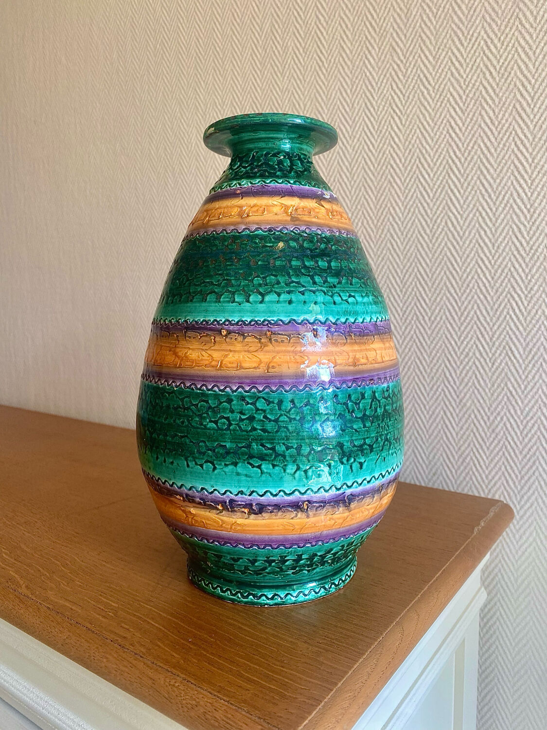 Ceramic vase from the 60s in the style of Bitossi.