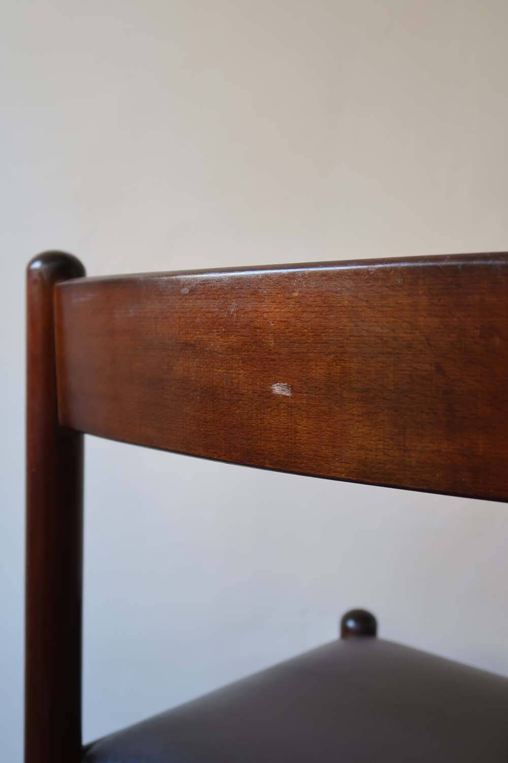 4 brutalist skai chairs (3 lots available)