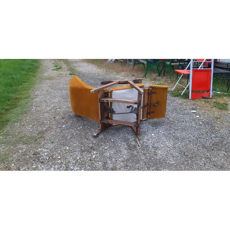 Parker-Knoll armchair from the 1960s with a system.