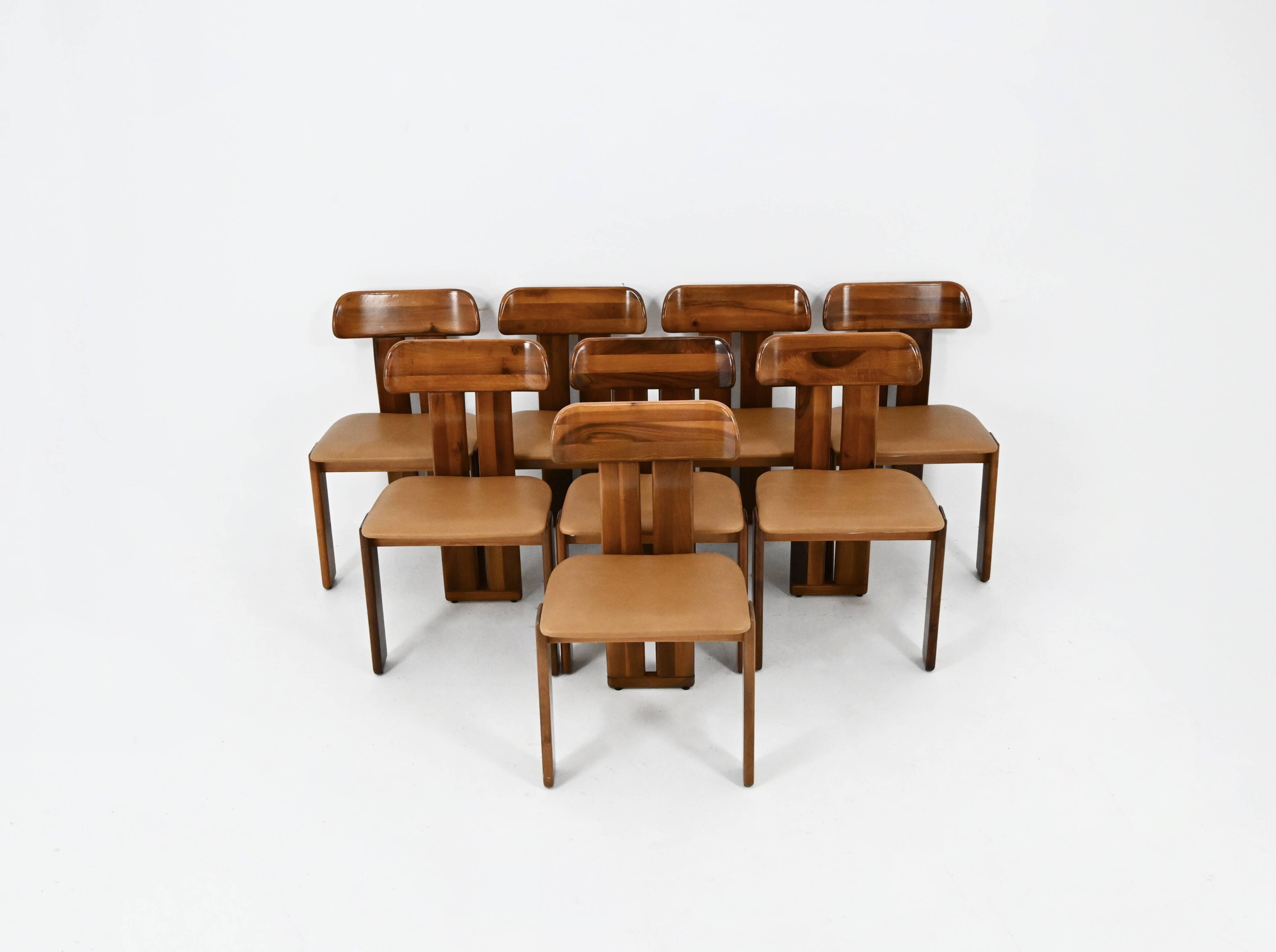 8 "Sapporo" chairs by Mario Marenco for Mobilgirgi, 1970s