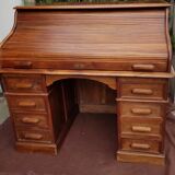 American desk in Walnut