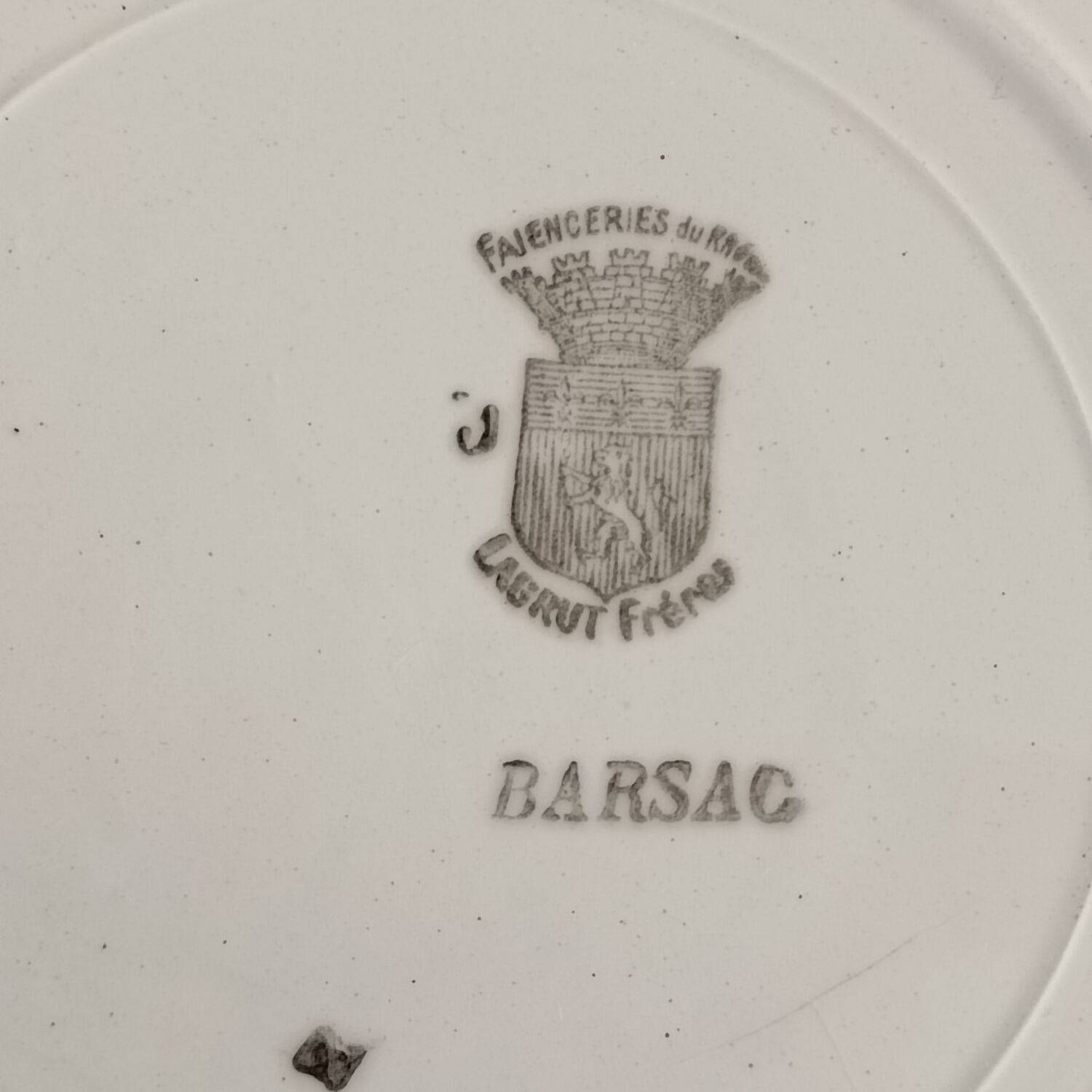 Set of five iron earth plates