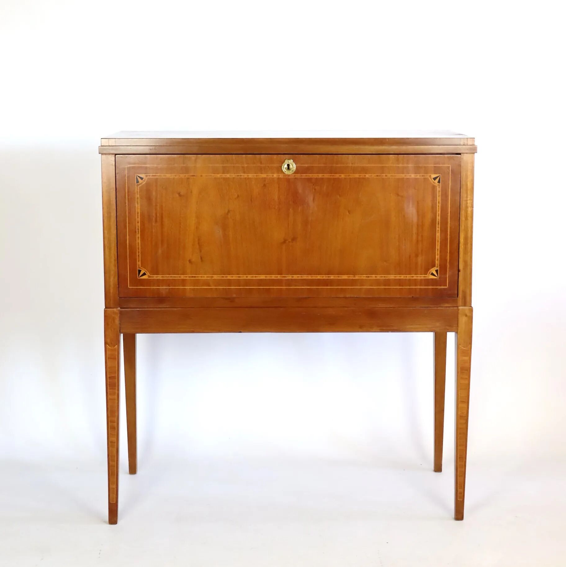 Cabinet années 40