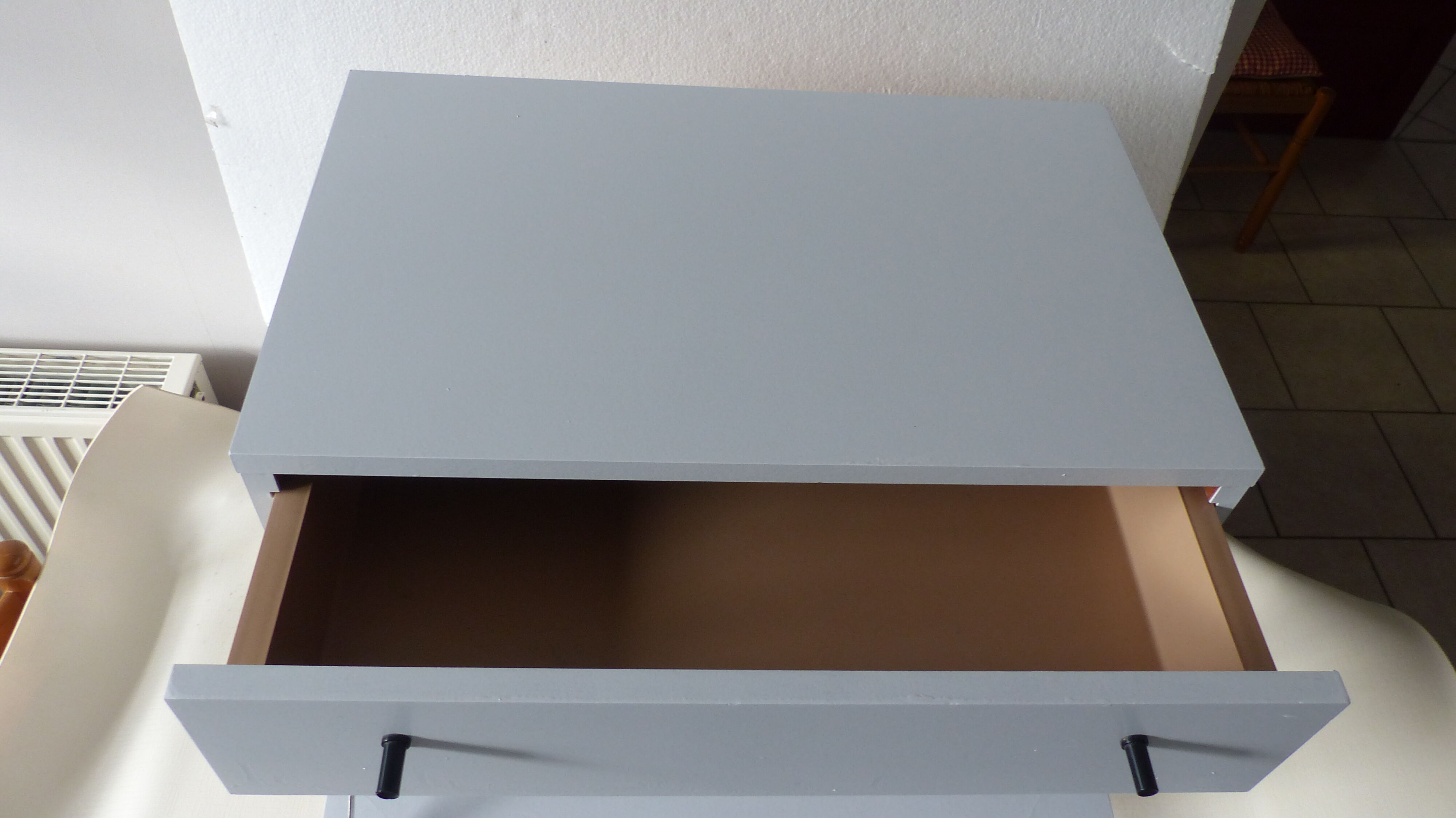 Bedside table