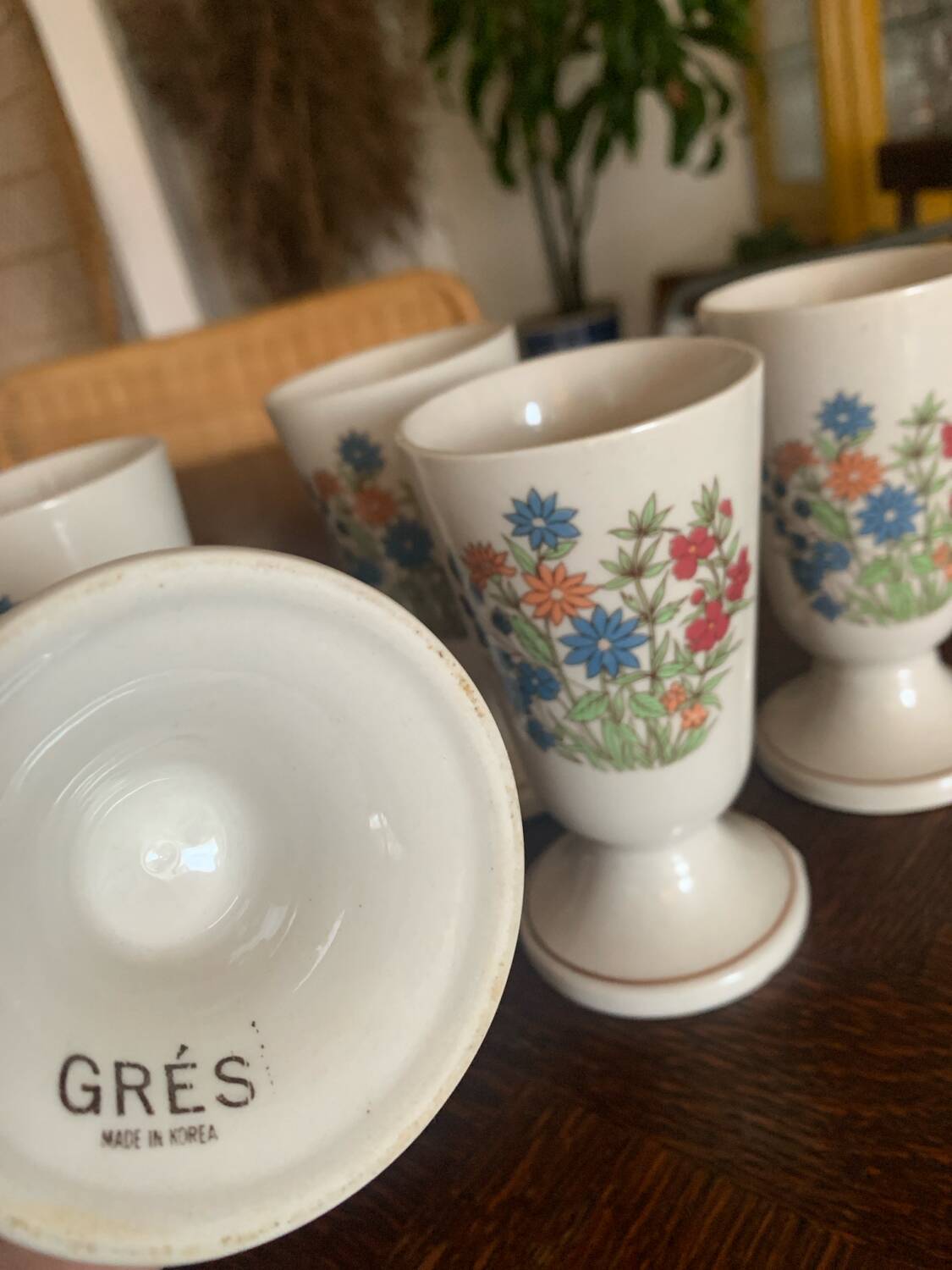 5 Mazagran stoneware vases with floral decoration