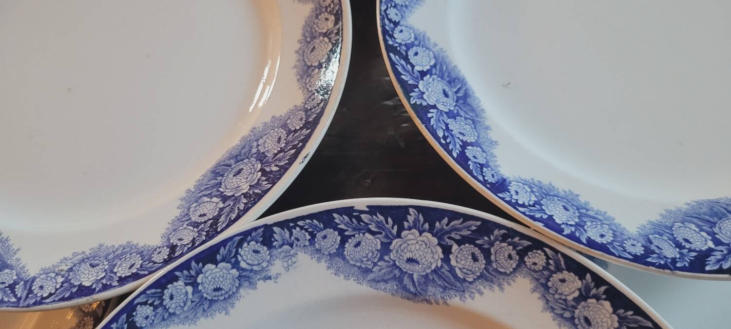 Boch iron earth plates 1890