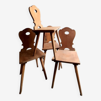 Série de 4 chaises Brutalistes en chêne massif - Art Populaire Savoyard - Vintage des années 60