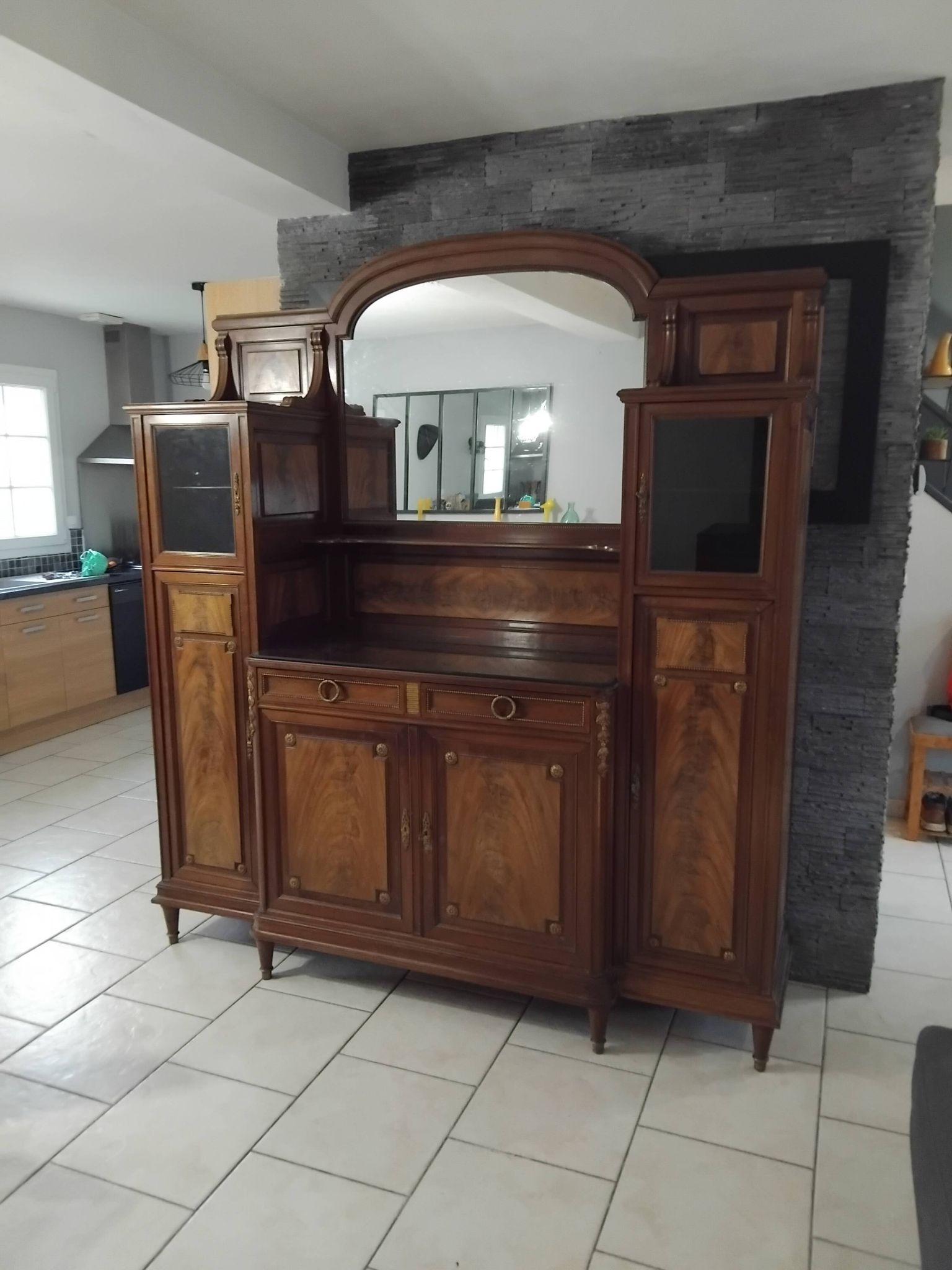 Ancien grand meuble cabinet louix xvi vitrine miroir