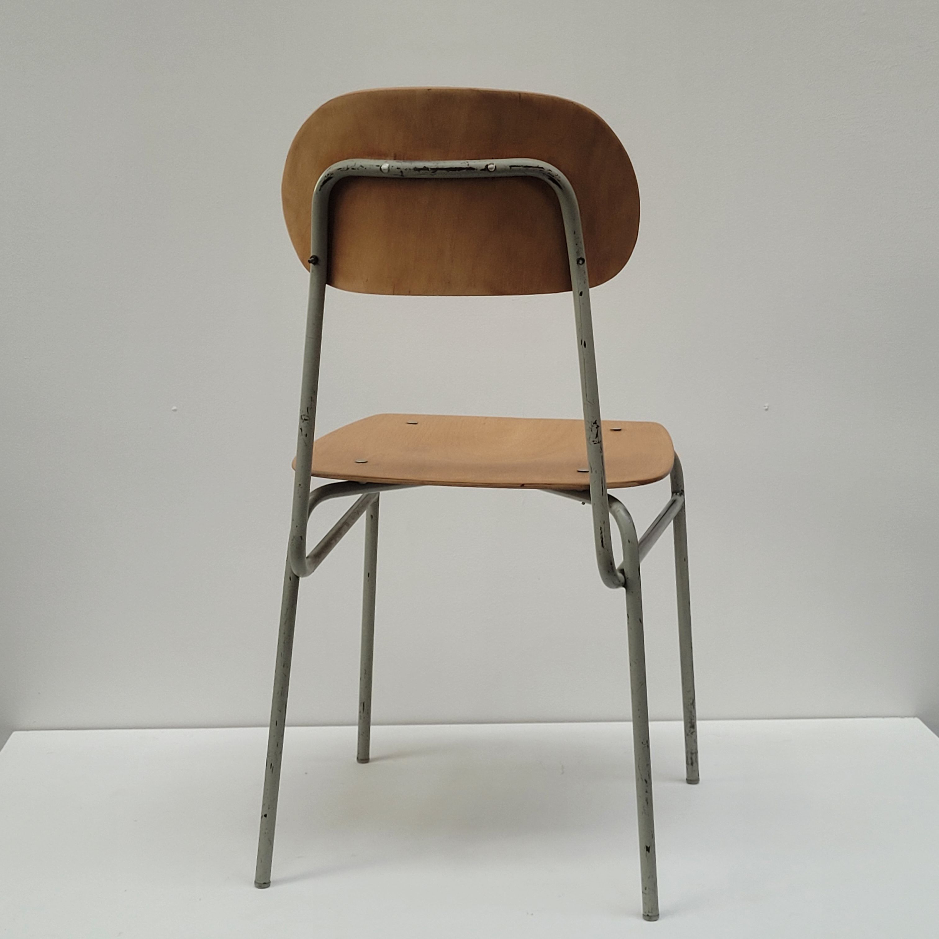 Chaise écolier tchèque