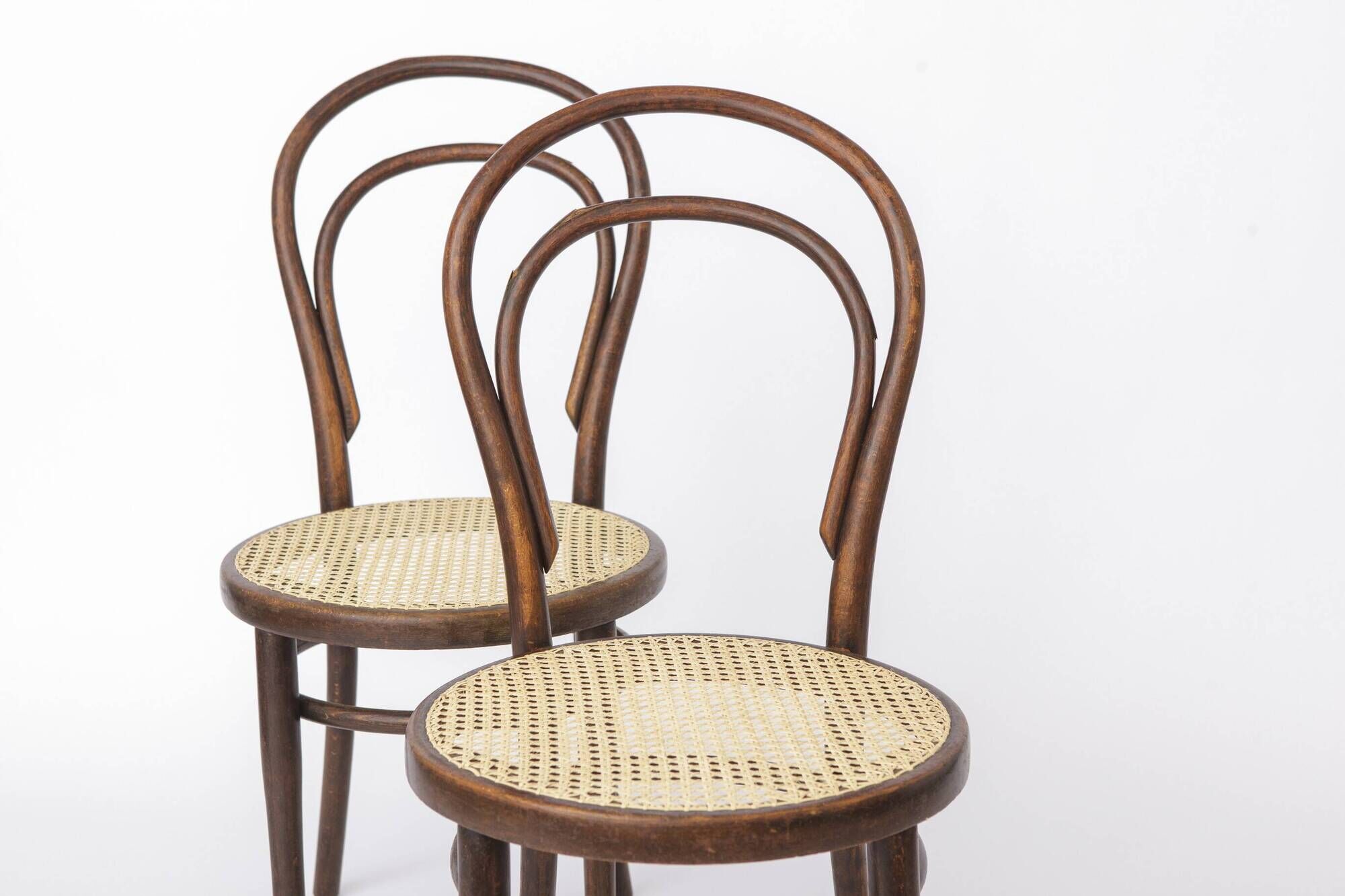Set of 2 Antique Thonet Bentwood Chairs, Vienna Cafe Chairs, Early 1900s