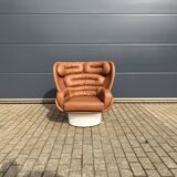 Joe Colombo Elda chair Longhi, Cognac leather in new condition!