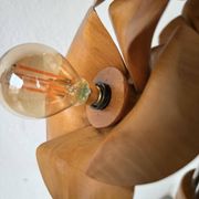 Lampadaire en orme motifs « fleurs », années 70