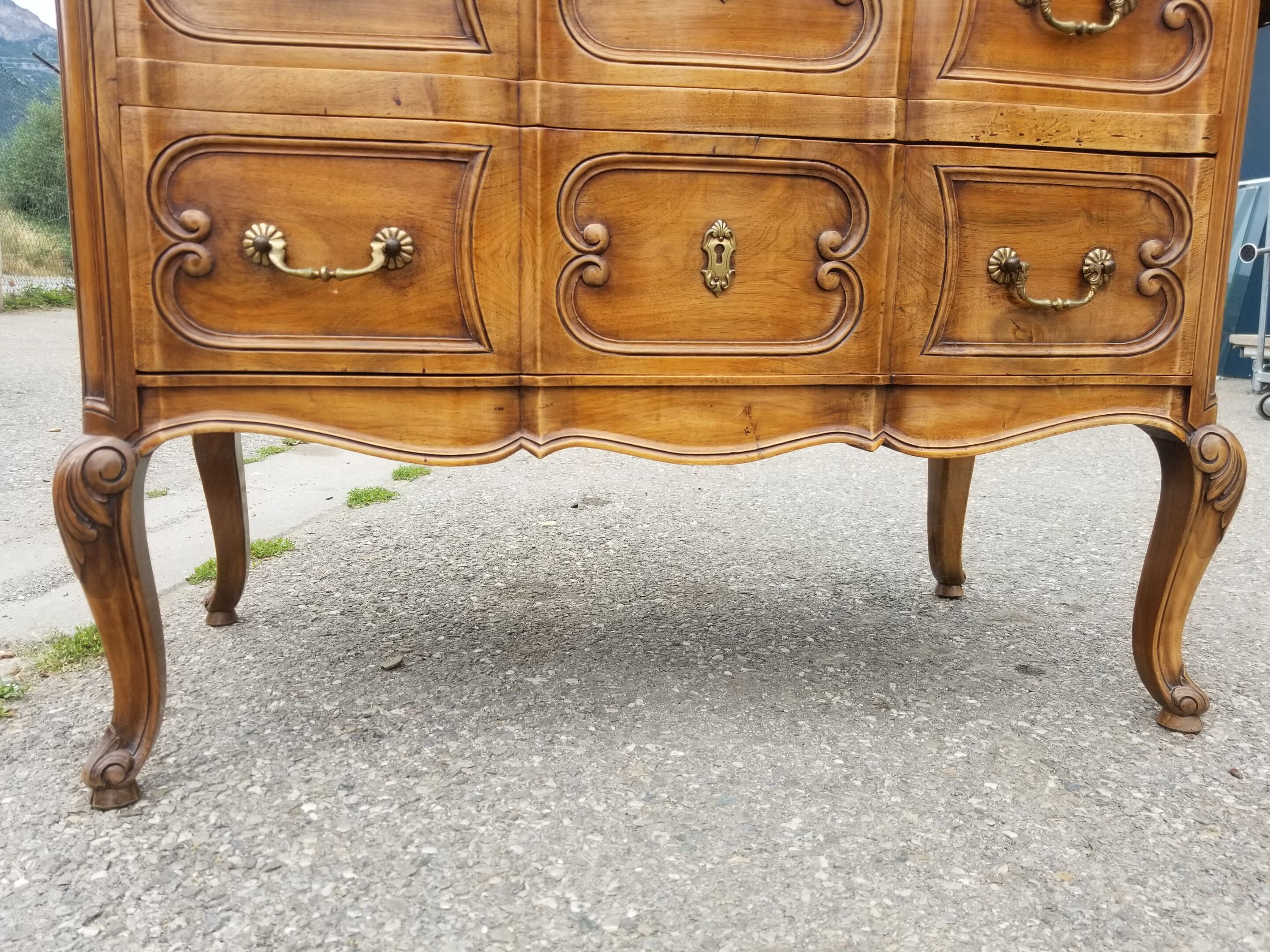 Commode crossbow style louis xv 2 drawers in walnut