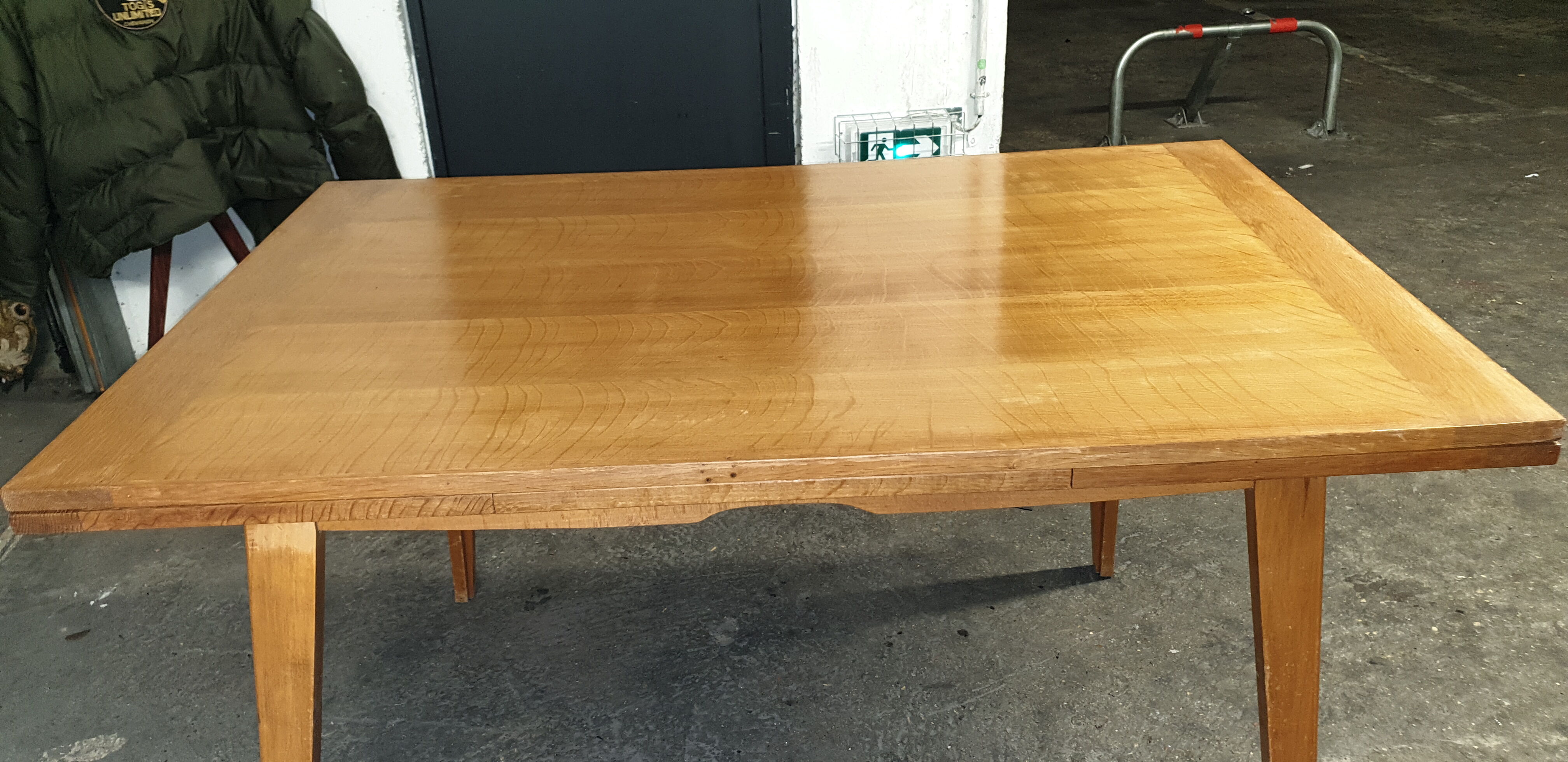 Vintage dining room table