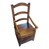 Chaise coffre ancienne en bois massif