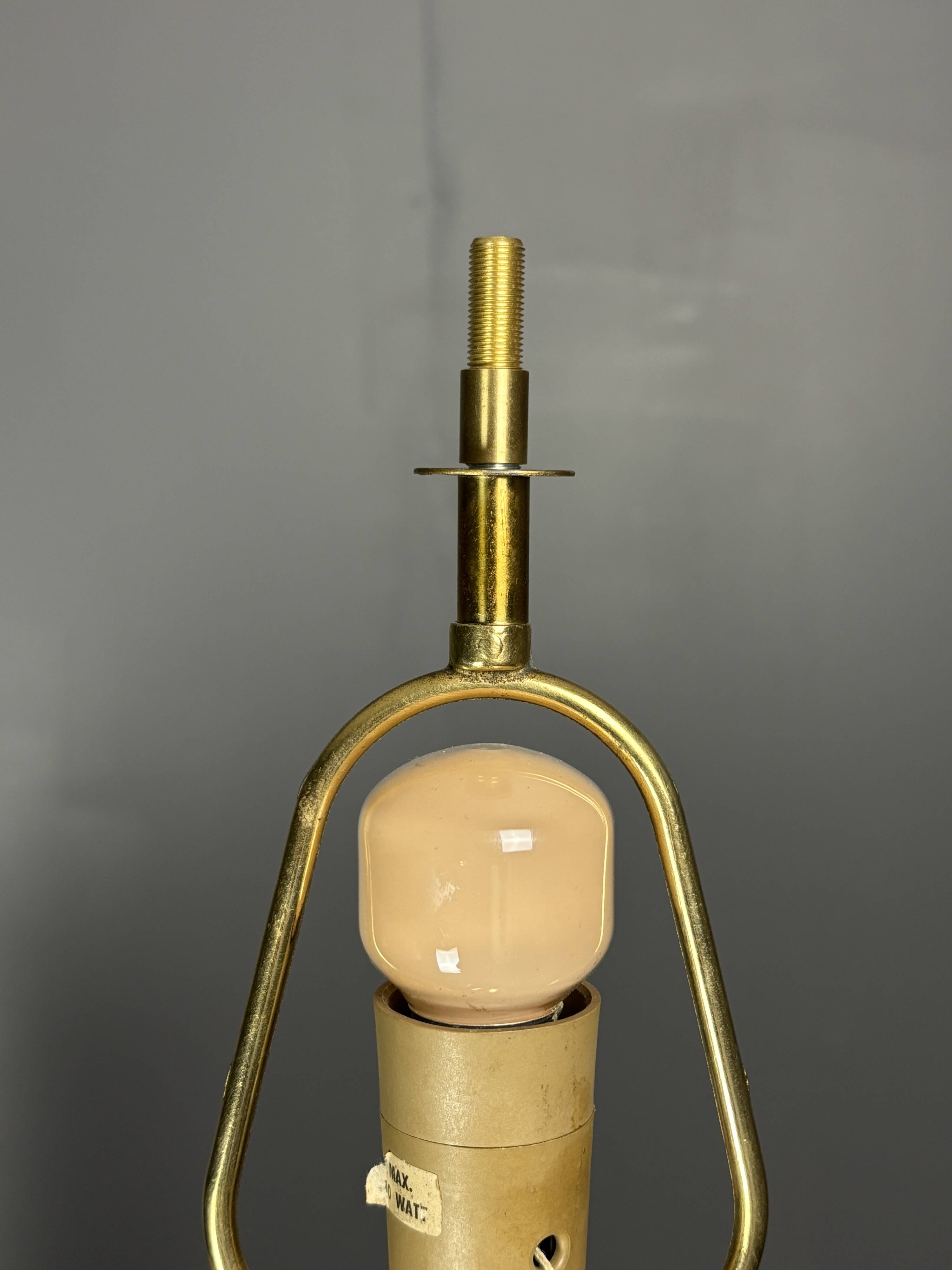 Lampe de table en rotin, bambou et laiton, Italie années 1970