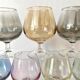 12 verres à pied colorés