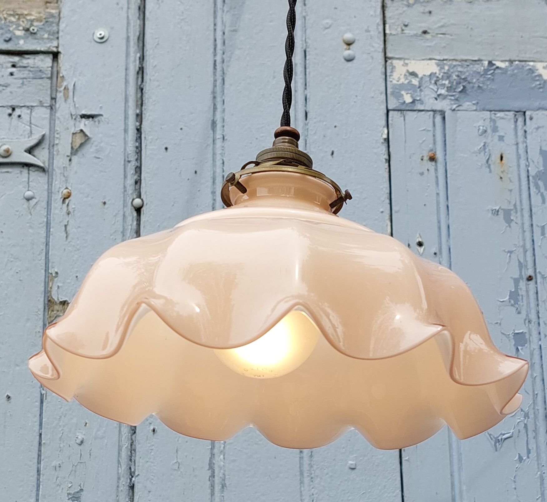 Suspension opaline rose