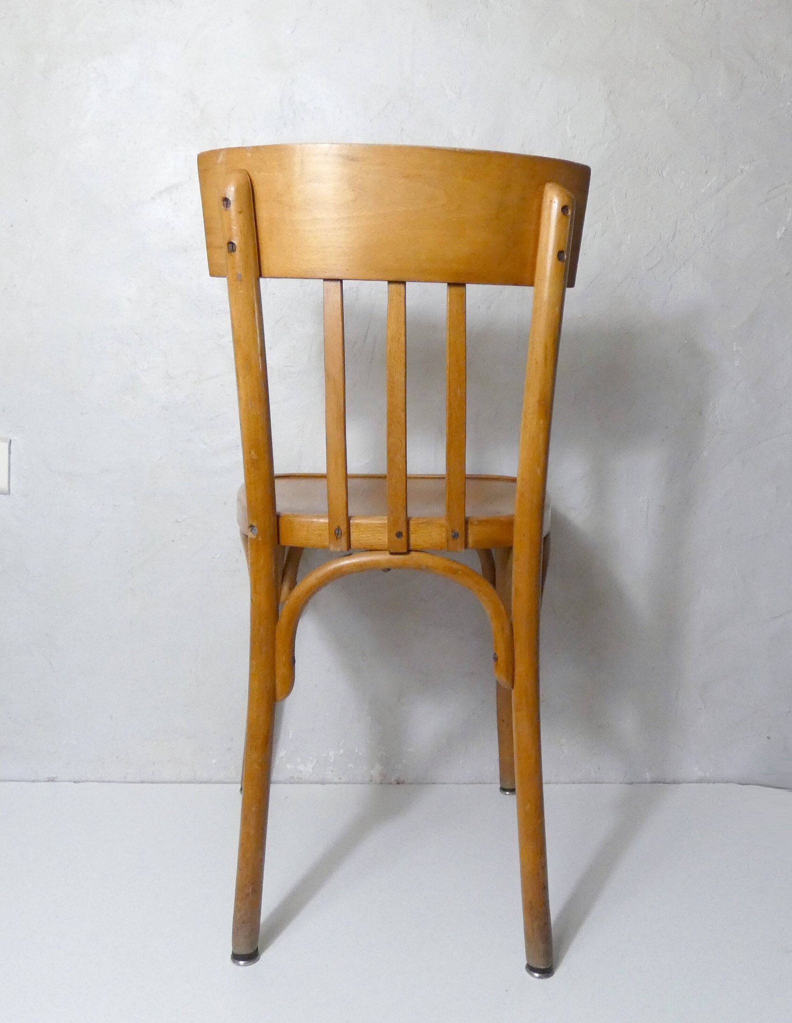 Ancienne chaise bistrot Baumann en bois courbé