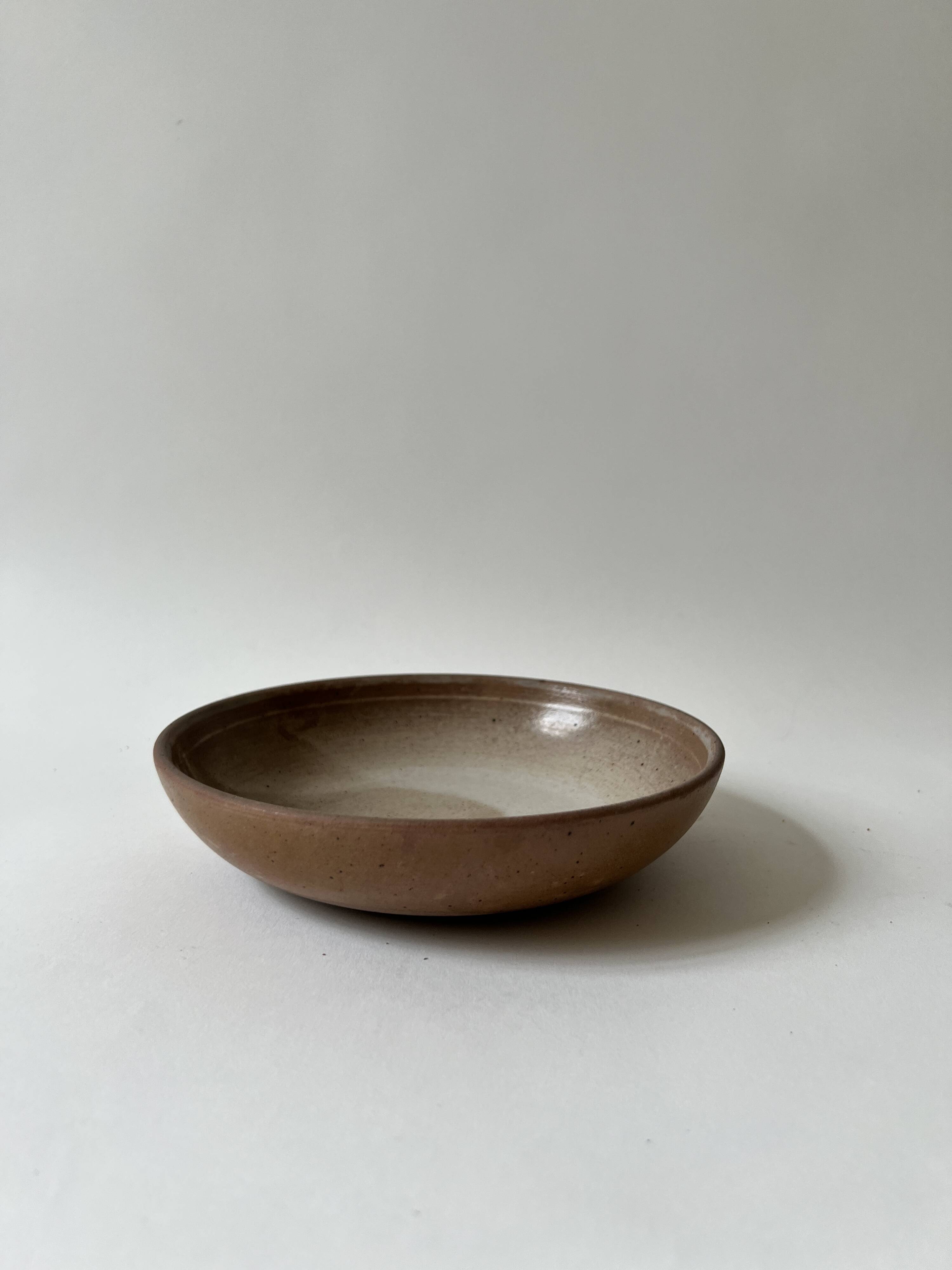 small salad bowl / deep dish in enamelled stoneware, France 1970