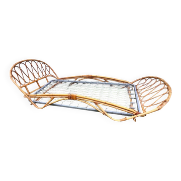 Bamboo bed