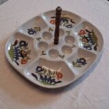 Very nice serving dish for crudités/appetisers in ceramic in very good condition.